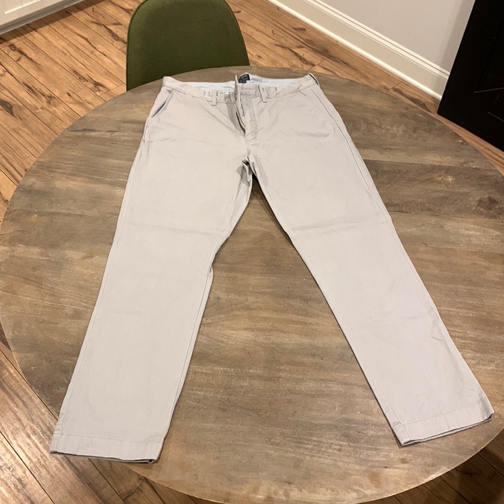 J Crew - the Sutton Chino 33W x 30L